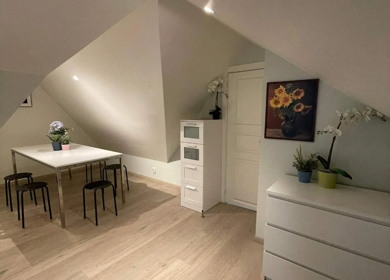 2Sb23 - Large Cheap Apartment Μπέργκεν 0*,  Νορβηγία